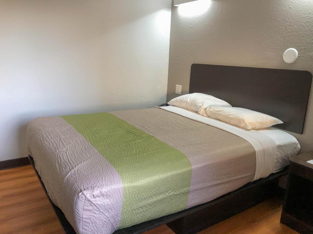 Studio 6 Wichita, Ks - Airport Екстер'єр фото
