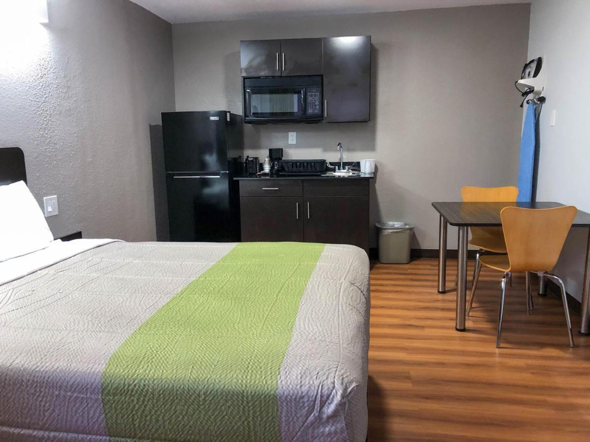 Studio 6 Wichita, Ks - Airport Екстер'єр фото