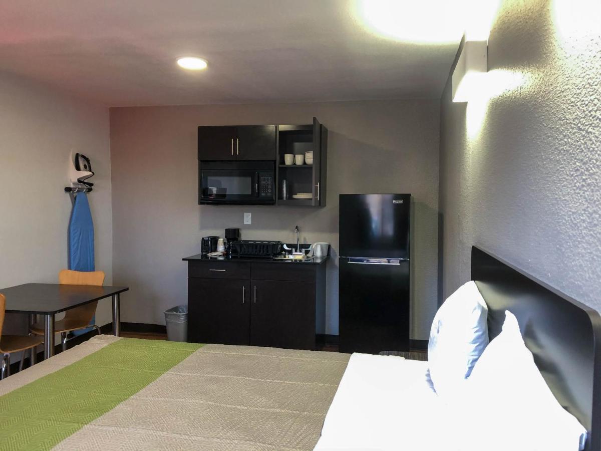 Studio 6 Wichita, Ks - Airport Екстер'єр фото