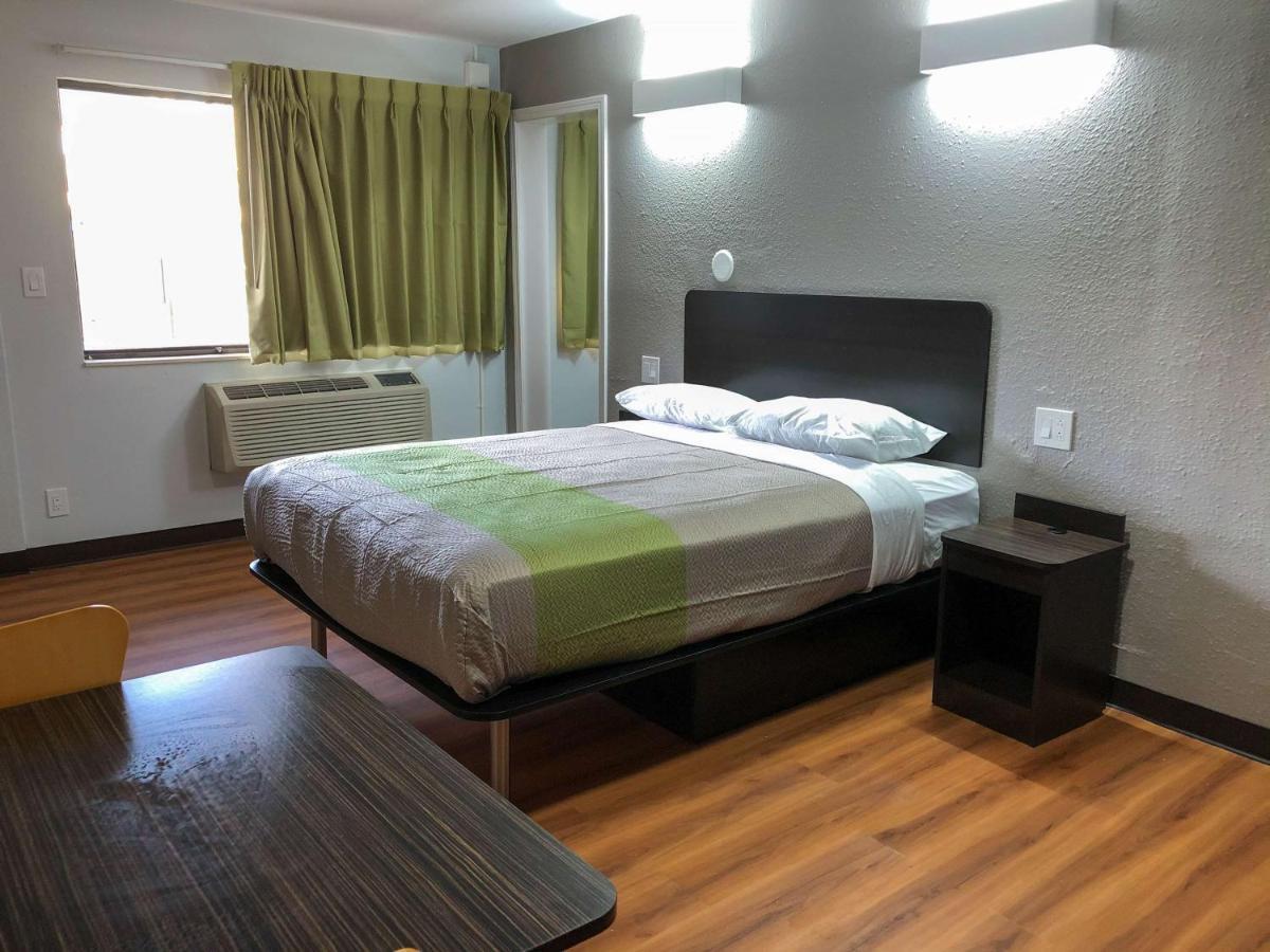 Studio 6 Wichita, Ks - Airport Екстер'єр фото